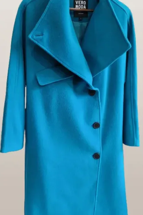Abrigo mujer marca Vero Moda color turqueza talla M