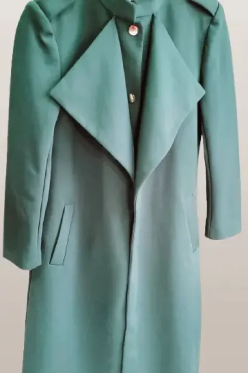 Abrigo  mujer marca Vero Moda color verde talla L